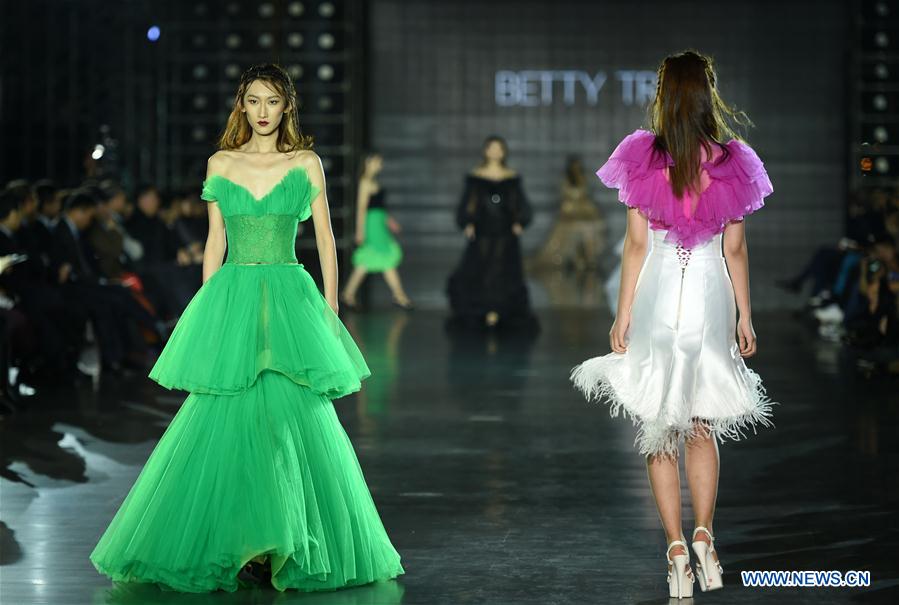 CHINA-HARBIN-FASHION SHOW (CN)