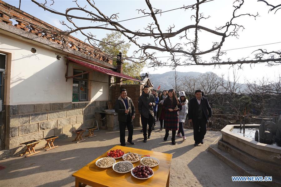 CHINA-SHANDONG-LINYI-RURAL ROAD (CN)