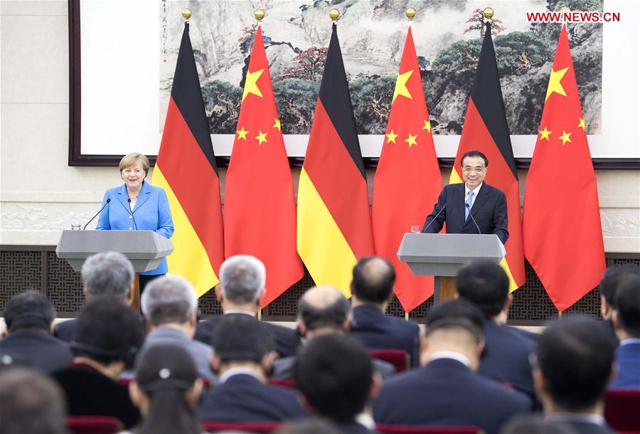 CHINA-BEIJING-GERMANY-LI KEQIANG-MERKEL-PRESS (CN)