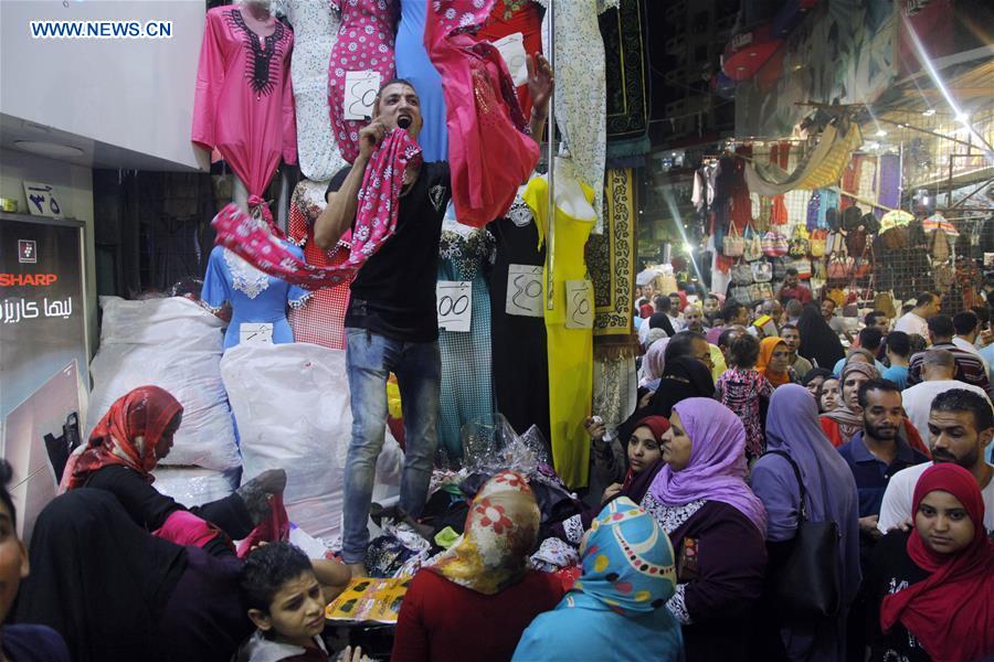 EGYPT-CAIRO-MARKET-EID AL-FITR-PREPARATION