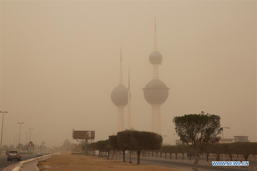 KUWAIT-KUWAIT CITY-SANDSTORM