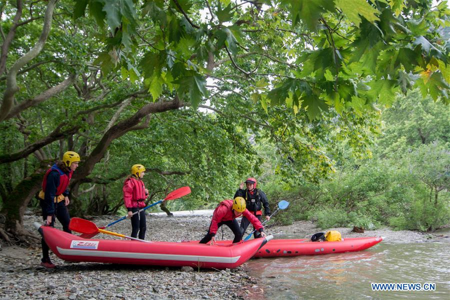 GREECE-THESSALY-TEMPI VALLEY-RAFTING