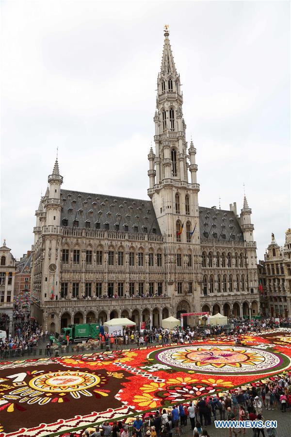 BELGIUM-BRUSSELS-FLOWER CARPET