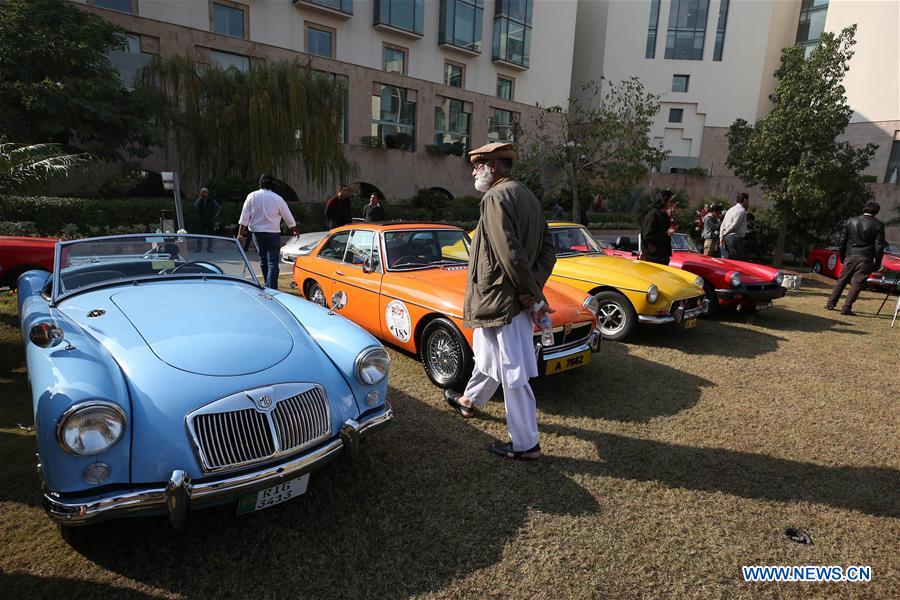 PAKISTAN-ISLAMABAD-VINTAGE CAR SHOW