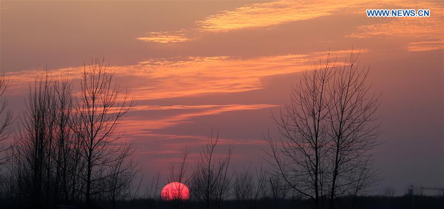 #CHINA-SHANDONG-LINYI-SUNSET (CN)