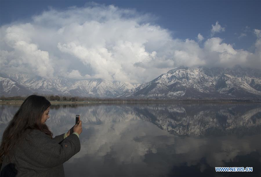 KASHMIR-SRINAGAR-DAILY LIFE