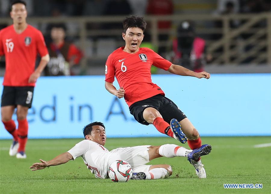 (SP)UAE-ABU DHABI-FOOTBALL-ASIAN CUP-CHN VS KOR