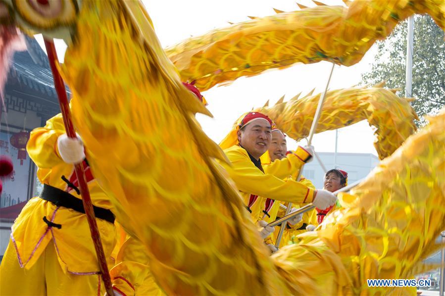 #CHINA-SPRING FESTIVAL-FOLK CUSTOM (CN)