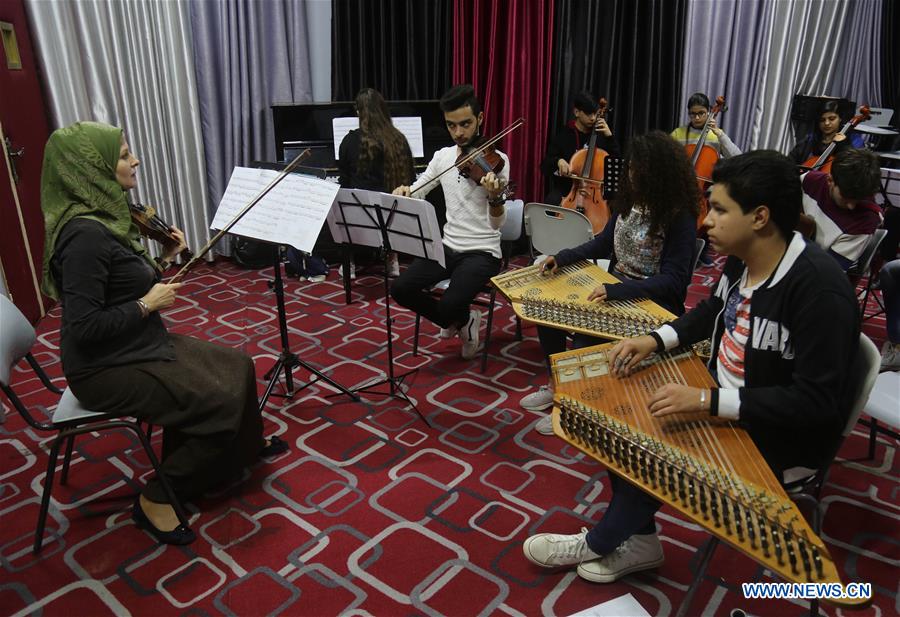 MIDEAST-GAZA-MUSIC-SCHOOL