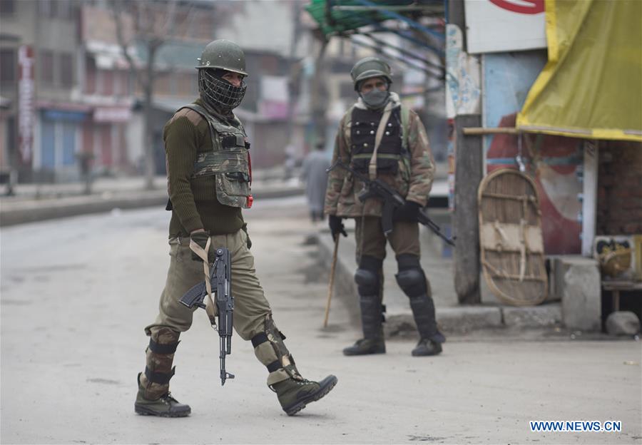 KASHMIR-SRINAGAR-SECURITY LOCKDOWN