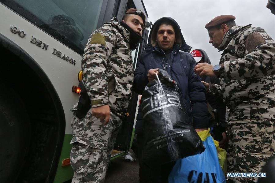 LEBANON-BEIRUT-REFUGEES-RETURNING HOME