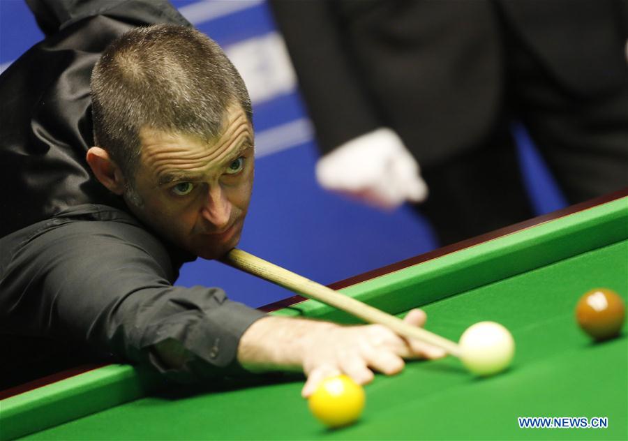 (SP) BRITAIN-SHEFFIELD-SNOOKER-WORLD CHAMPIONSHIP-DAY 4