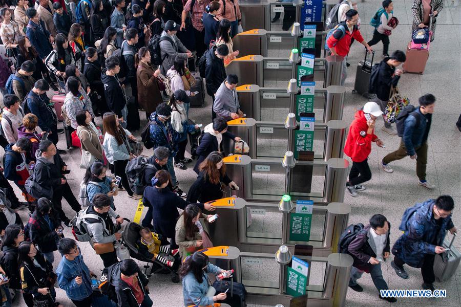 #CHINA-MAY DAY HOLIDAY-TRAVEL RUSH (CN)