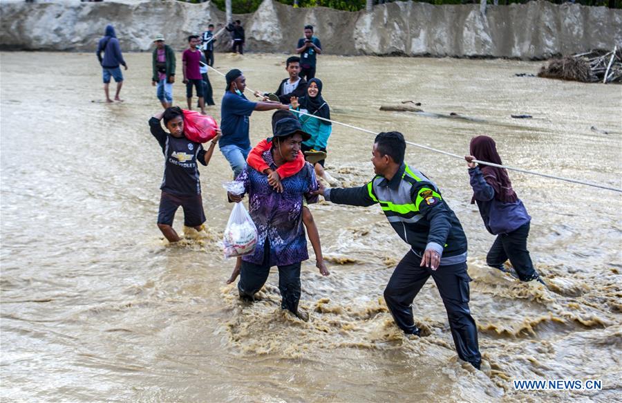 INDONESIA-SIGI-FLOOD-AFTERMATH