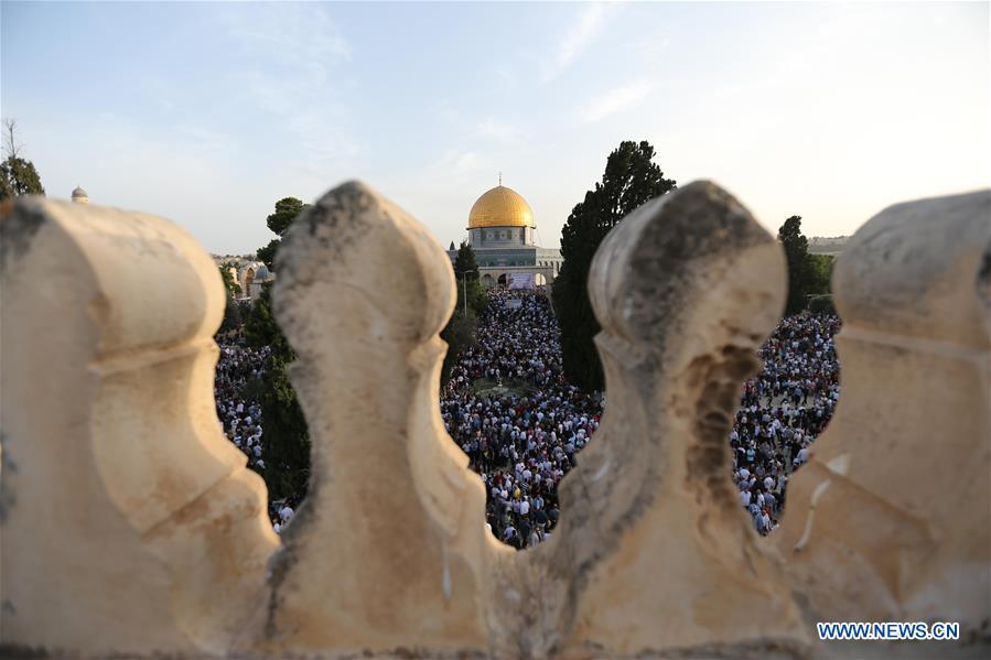 MIDEAST-JERUSALEM-EID AL-FITR