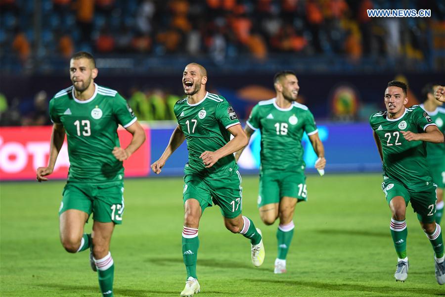 (SP)EGYPT-SUEZ-SOCCER-AFRICA CUP-QUARTERFANAL-ALGERIA VS COTE D'IVOIRE