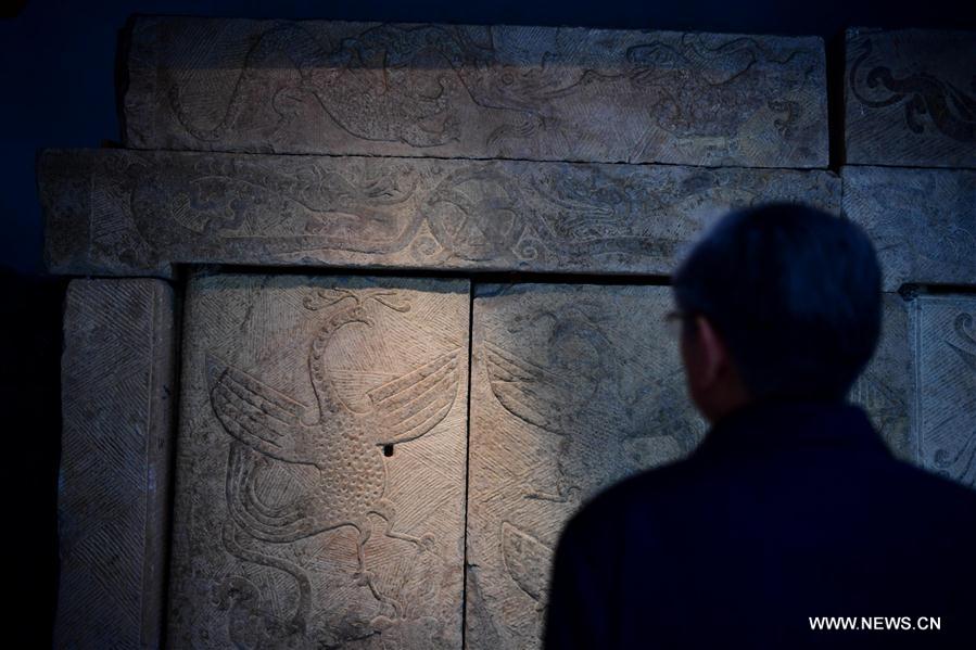 CHINA-HENAN-NANYANG-MUSEUM-HAN DYNASTY-STONE CARVING (CN)