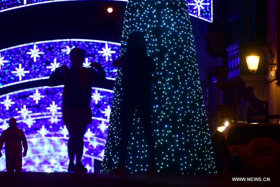 MALTA-VALLETTA-CHRISTMAS LIGHTS