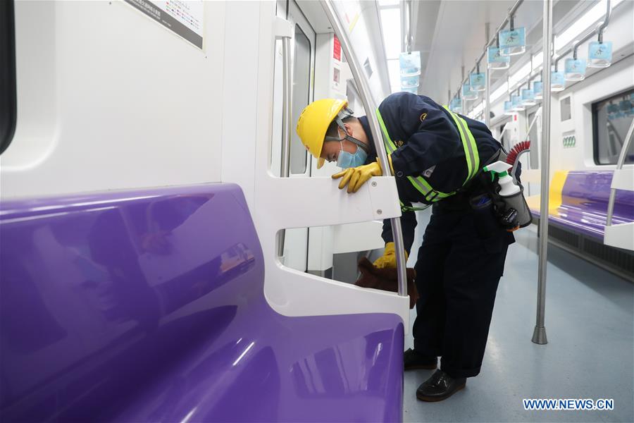 CHINA-SHANGHAI-METRO-DISINFECTION (CN)