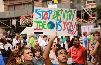 People strike for climate change in Chicago