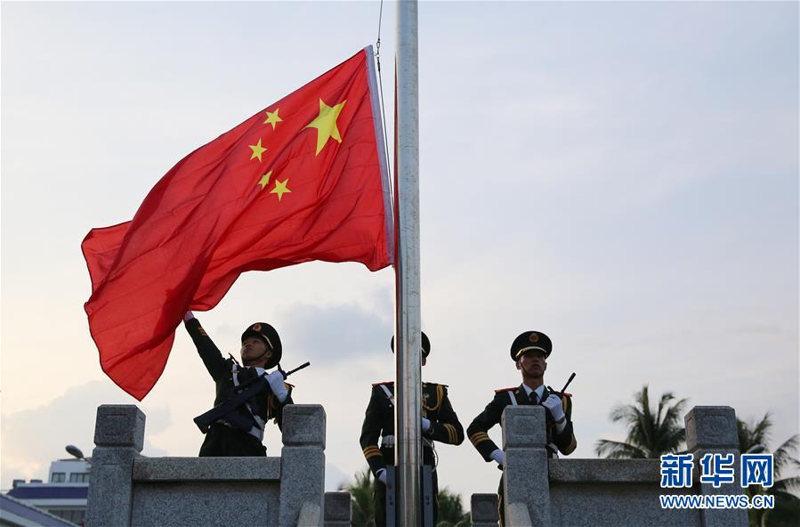 （新华全媒头条·图文互动）（3）为祖国骄傲，祝福伟大祖国！——国庆漫记