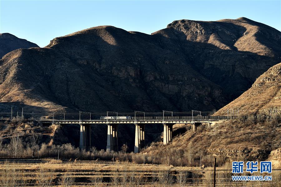 （新华全媒头条·图文互动）（8）“重载大秦”三十年