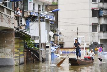 洪水来时，那暖心的民间救援